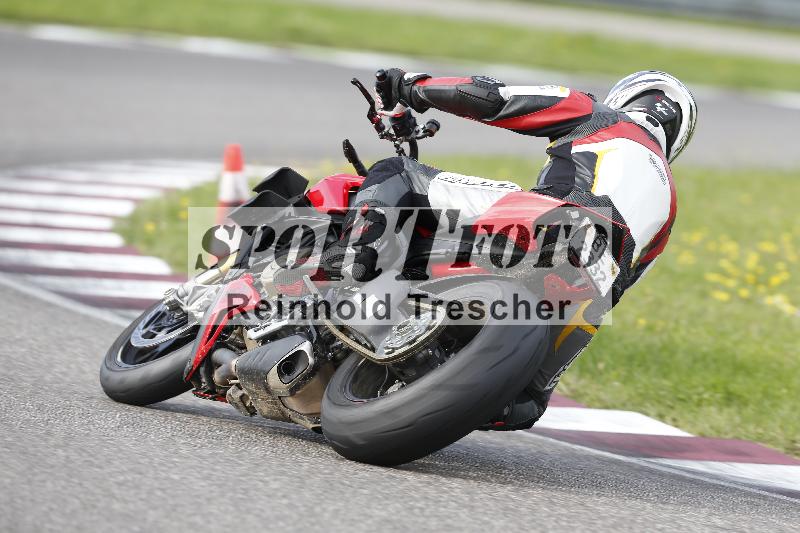 /53 16.09.2025 Track Day Domi Aegerter ADR/Gruppe rot/88